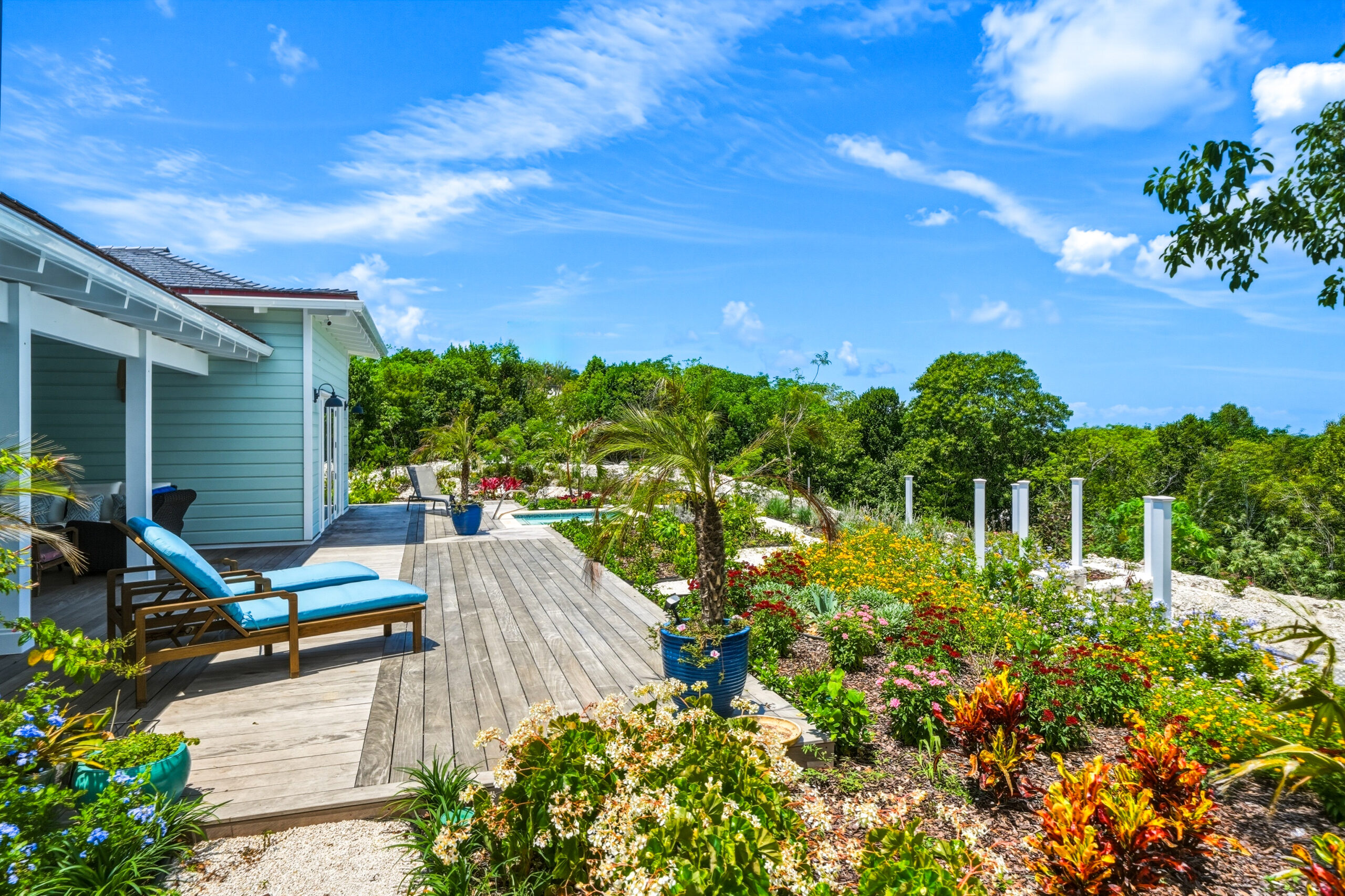 36-28-Bougainvillea Dr West-140